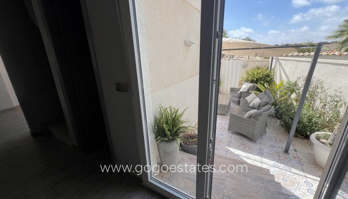 Te koop - Huis - Vrijstaande Villa - Orihuela - Orihuela Centro