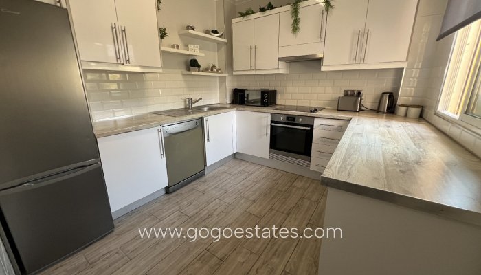 Te koop - Huis - Vrijstaande Villa - Orihuela - Orihuela Centro