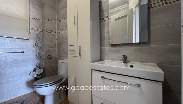 Te koop - Huis - Vrijstaande Villa - Orihuela - Orihuela Centro