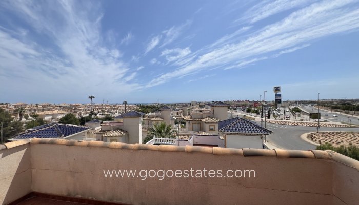 Te koop - Huis - Vrijstaande Villa - Orihuela - Orihuela Centro