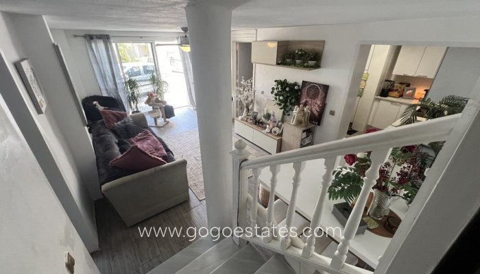 Te koop - Huis - Vrijstaande Villa - Orihuela - Orihuela Centro