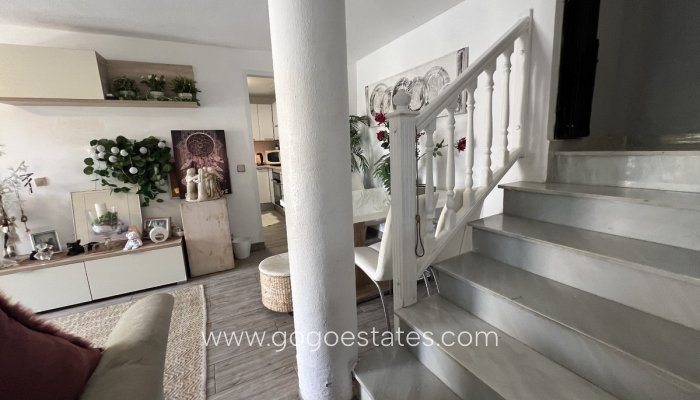 Te koop - Huis - Vrijstaande Villa - Orihuela - Orihuela Centro