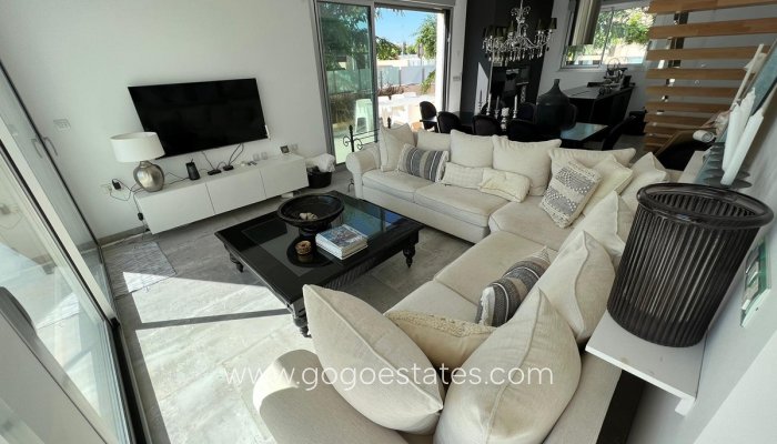 Venta - Casa - Chalet Independiente - Orihuela - Mil Palmeras