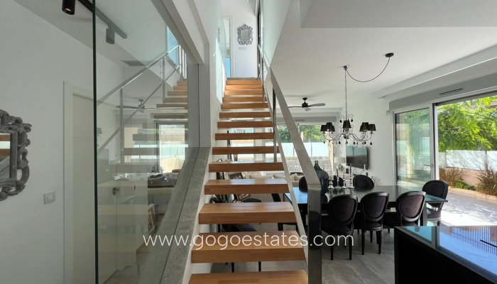 Venta - Casa - Chalet Independiente - Orihuela - Mil Palmeras