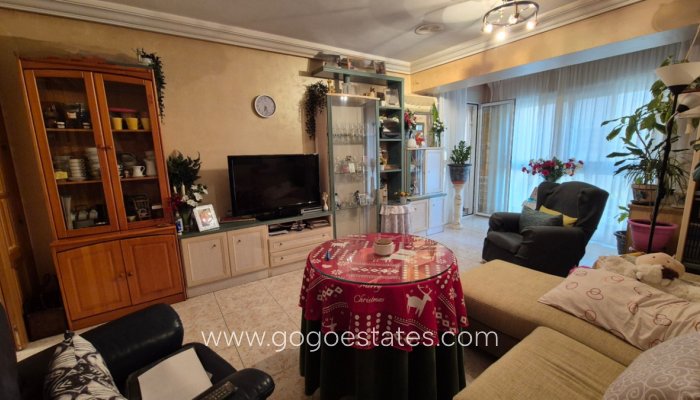 Resale - Apartment - Middle Floor Apartment - Torrevieja - Torrevieja Centro