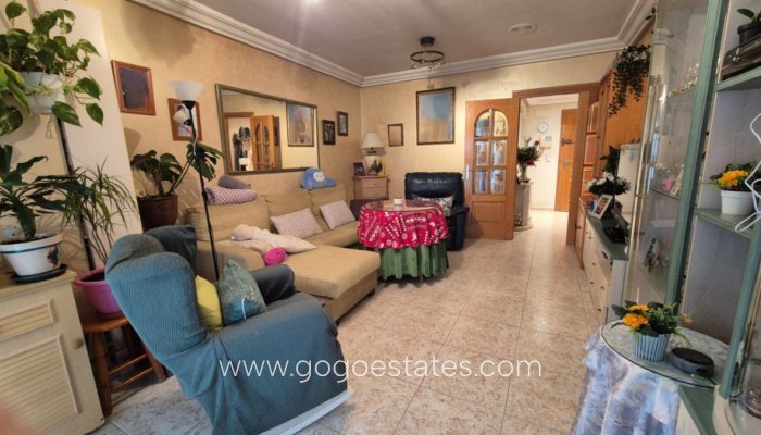 Resale - Apartment - Middle Floor Apartment - Torrevieja - Torrevieja Centro