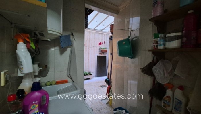 Resale - Apartment - Middle Floor Apartment - Torrevieja - Torrevieja Centro