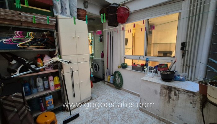 Resale - Apartment - Middle Floor Apartment - Torrevieja - Torrevieja Centro