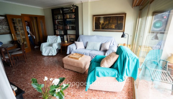 Te koop - Appartement - Appartement op de middelste verdieping - Torrevieja - Torrevieja Centro