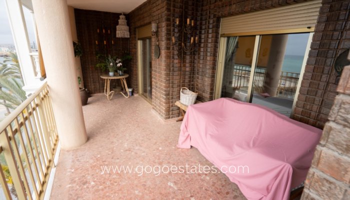 Te koop - Appartement - Appartement op de middelste verdieping - Torrevieja - Torrevieja Centro