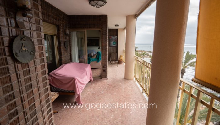 Te koop - Appartement - Appartement op de middelste verdieping - Torrevieja - Torrevieja Centro