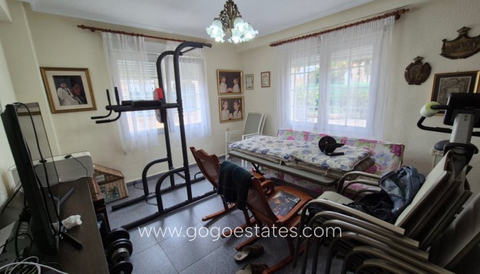 Te koop - Huis - Vrijstaande Villa - Orihuela - Orihuela Centro