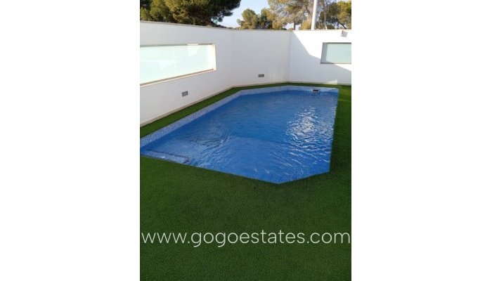 Te koop - Huis - Vrijstaande Villa - Pilar De La Horadada - Pilar de la Horadada Centro