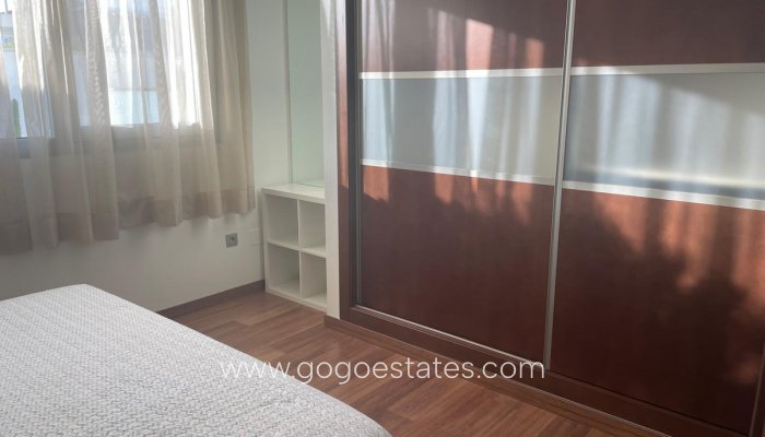 Te koop - Huis - Vrijstaande Villa - Pilar De La Horadada - Pilar de la Horadada Centro