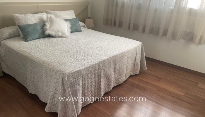 Te koop - Huis - Vrijstaande Villa - Pilar De La Horadada - Pilar de la Horadada Centro