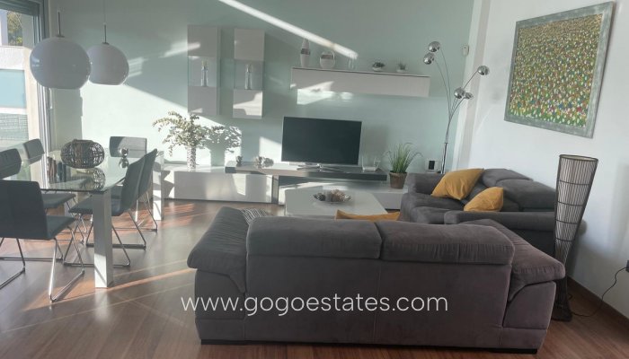 Te koop - Huis - Vrijstaande Villa - Pilar De La Horadada - Pilar de la Horadada Centro