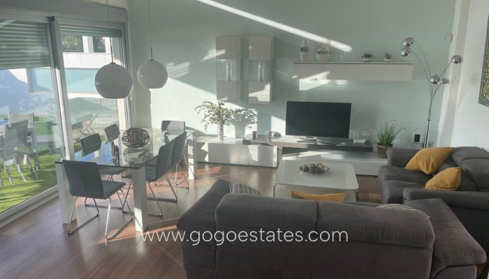 Te koop - Huis - Vrijstaande Villa - Pilar De La Horadada - Pilar de la Horadada Centro