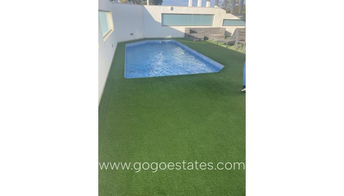 Te koop - Huis - Vrijstaande Villa - Pilar De La Horadada - Pilar de la Horadada Centro