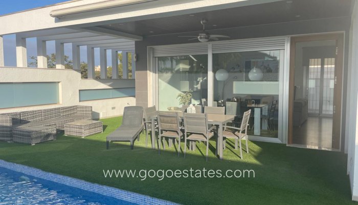 Te koop - Huis - Vrijstaande Villa - Pilar De La Horadada - Pilar de la Horadada Centro