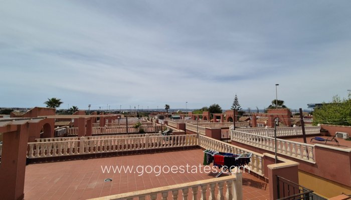 Te koop - Huis - Vrijstaande Villa - Torrevieja - Torrevieja Centro