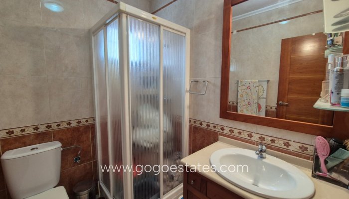 Te koop - Huis - Vrijstaande Villa - Torrevieja - Torrevieja Centro