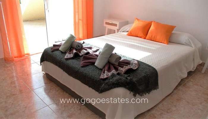 Te koop - Huis - Vrijstaande Villa - Torrevieja - Torrevieja Centro