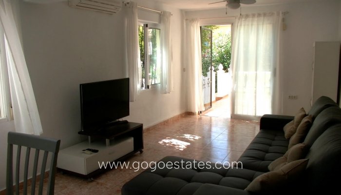 Te koop - Huis - Vrijstaande Villa - Torrevieja - Torrevieja Centro