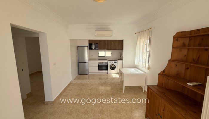 Revente - Maison - Villa Individuelle - Torrevieja - Torrevieja Centro