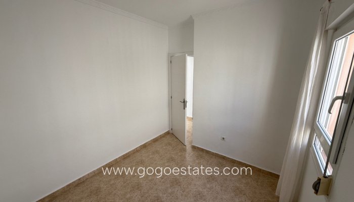 Revente - Maison - Villa Individuelle - Torrevieja - Torrevieja Centro