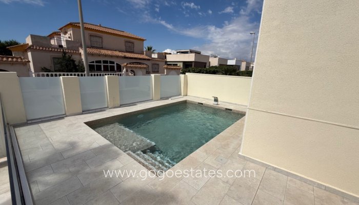 Revente - Maison - Villa Individuelle - Torrevieja - Torrevieja Centro
