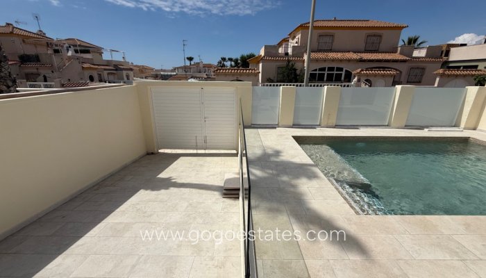 Revente - Maison - Villa Individuelle - Torrevieja - Torrevieja Centro