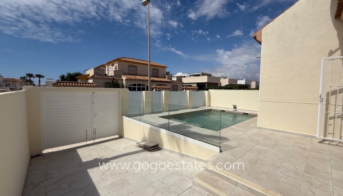 Revente - Maison - Villa Individuelle - Torrevieja - Torrevieja Centro