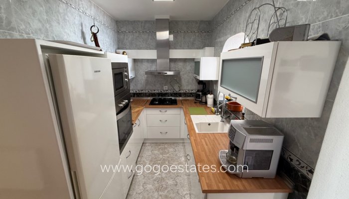 Te koop - Huis - Vrijstaande Villa - Torrevieja - Torrevieja Centro