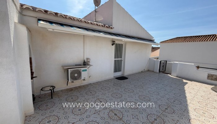 Te koop - Huis - Vrijstaande Villa - Torrevieja - Torrevieja Centro