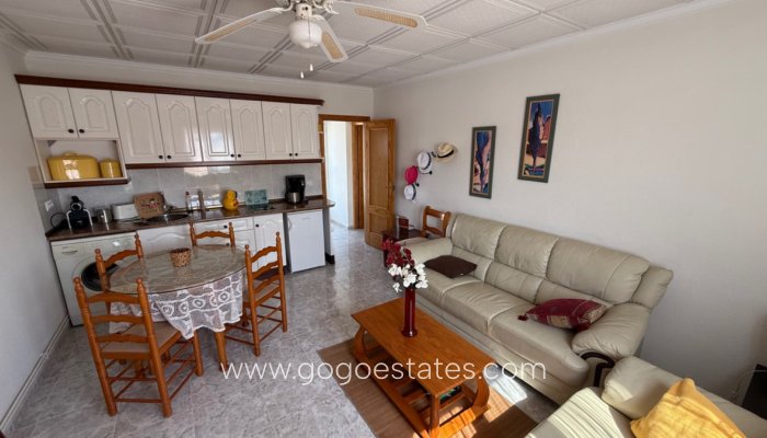 Te koop - Huis - Vrijstaande Villa - Torrevieja - Torrevieja Centro