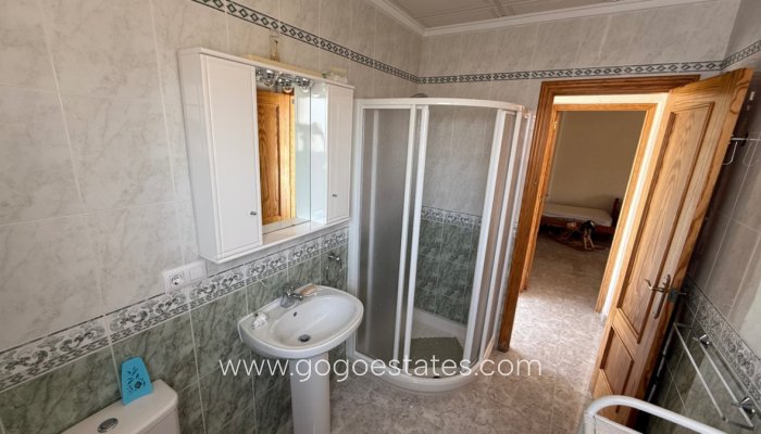 Te koop - Huis - Vrijstaande Villa - Torrevieja - Torrevieja Centro