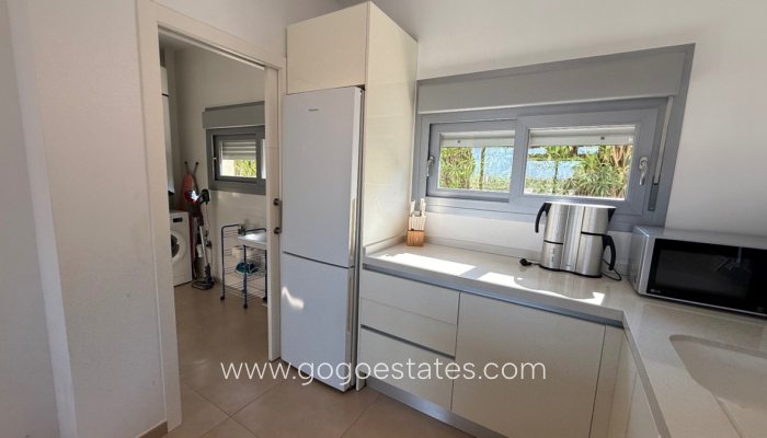 Te koop - Huis - Vrijstaande Villa - Orihuela - Orihuela Centro