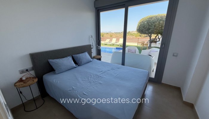 Te koop - Huis - Vrijstaande Villa - Orihuela - Orihuela Centro