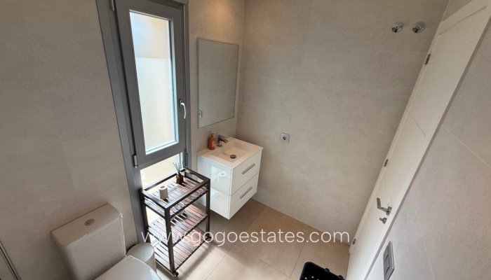 Te koop - Huis - Vrijstaande Villa - Orihuela - Orihuela Centro