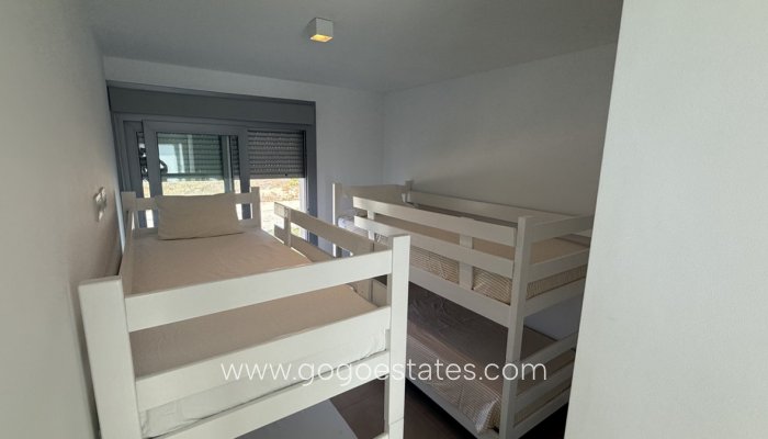 Te koop - Huis - Vrijstaande Villa - Orihuela - Orihuela Centro