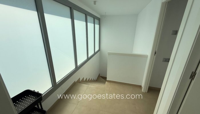 Te koop - Huis - Vrijstaande Villa - Orihuela - Orihuela Centro