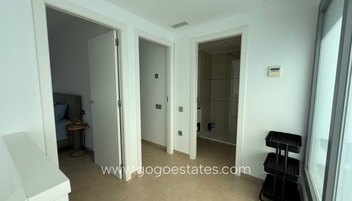 Te koop - Huis - Vrijstaande Villa - Orihuela - Orihuela Centro