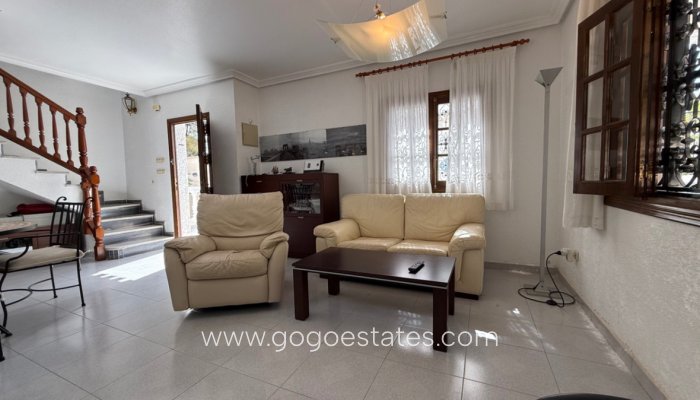 Te koop - Huis - Vrijstaande Villa - Orihuela - Orihuela Centro