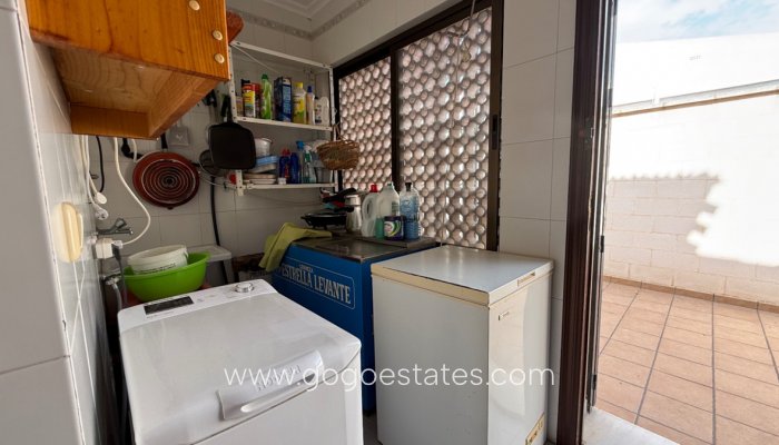 Te koop - Huis - Vrijstaande Villa - Orihuela - Orihuela Centro