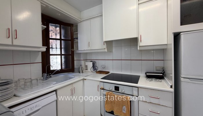 Te koop - Huis - Vrijstaande Villa - Orihuela - Orihuela Centro