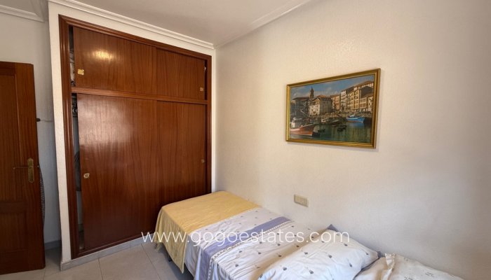 Te koop - Huis - Vrijstaande Villa - Orihuela - Orihuela Centro