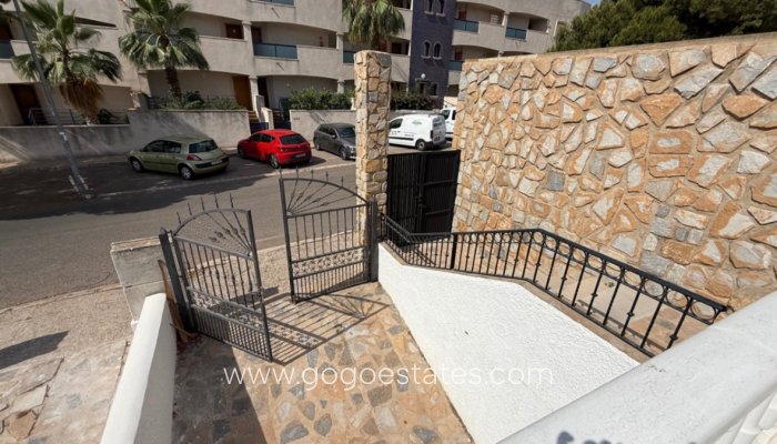 Te koop - Huis - Vrijstaande Villa - Orihuela - Orihuela Centro