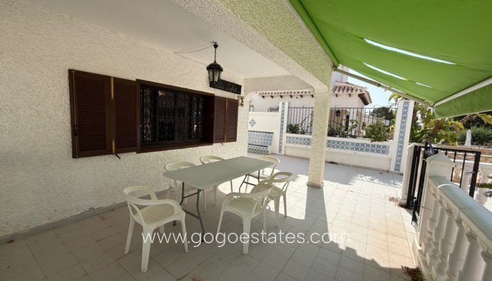 Te koop - Huis - Vrijstaande Villa - Orihuela - Orihuela Centro