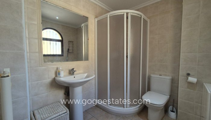 Te koop - Huis - Vrijstaande Villa - Orihuela - Orihuela Centro