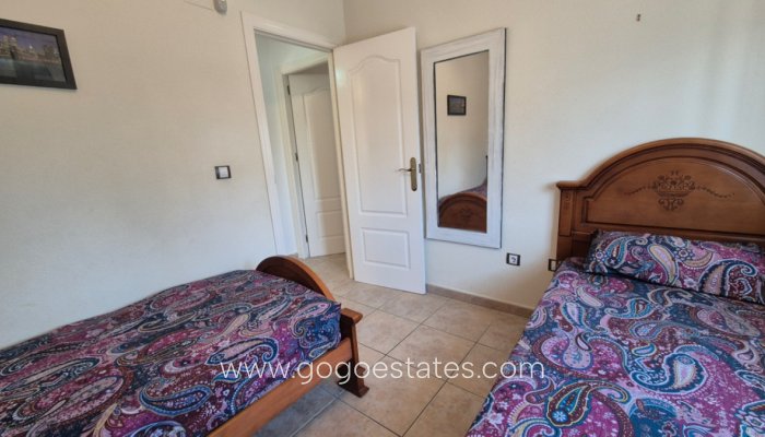 Te koop - Huis - Vrijstaande Villa - Orihuela - Orihuela Centro